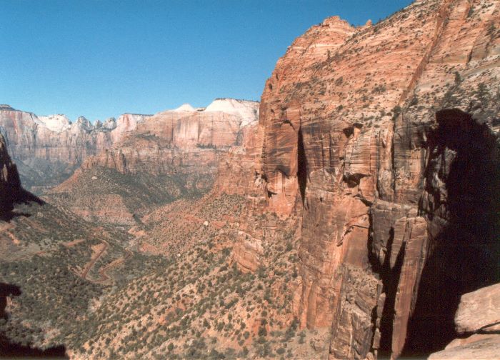 ../Images/080.Zion Canjon.jpg